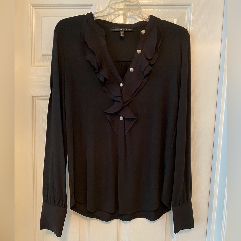 NWOT White House Black Market blouse w/ruffle detail and silver buttons